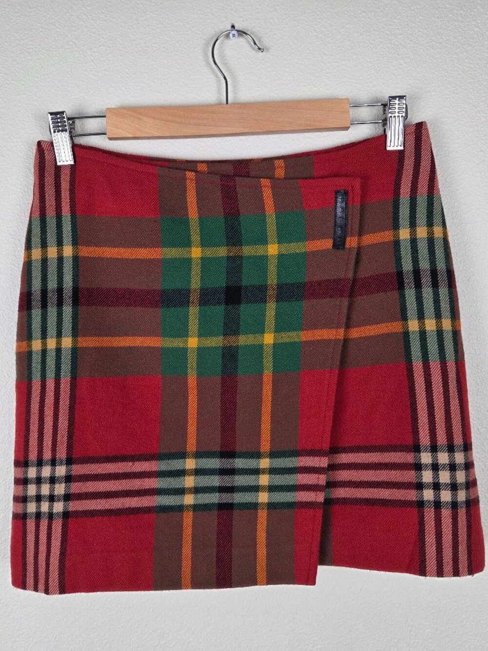 Ralph Lauren Tartan Plaid Mini Skirt Size 4 100% Wool Red Green Wrap Fall